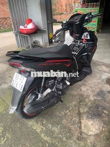 Honda Air Blade 2017 Đen Xe tay,bao ký giấy mua bá