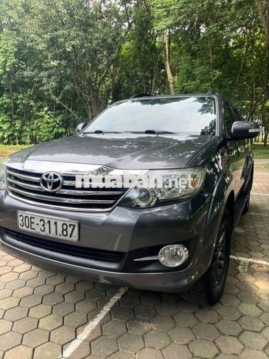 Toyota Fortuner 2016 2.7V 4X2 AT Xám