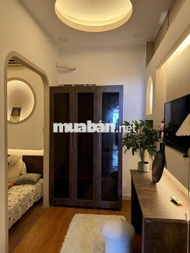 STUDIO mới 100% full NT Ngay đh Bách Khoa , Mở, Trường Đua Phú Thọ,