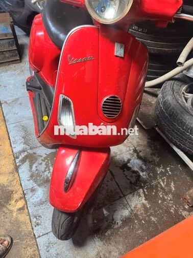 Piaggio Vespa Đỏ 39505 km