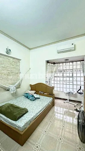 Nhà ngang 8m hiếm mặt tiền Khu BÌnh Phú Quận 6