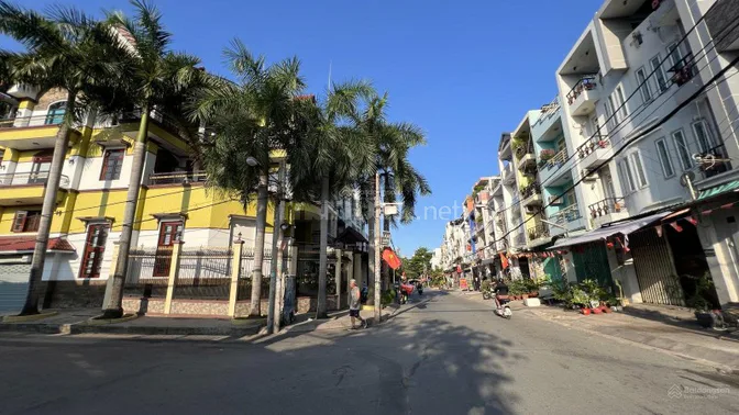 Nhà ngang 8m hiếm mặt tiền Khu BÌnh Phú Quận 6