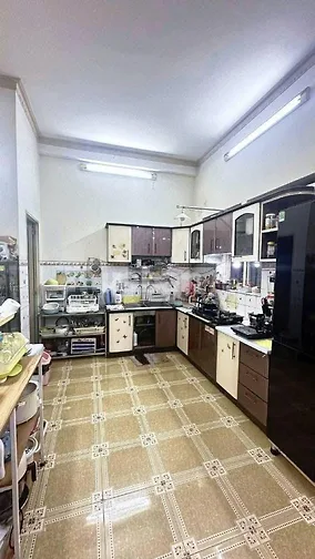 Nhà ngang 8m hiếm mặt tiền Khu BÌnh Phú Quận 6