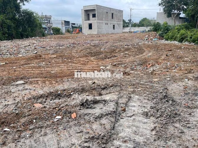 cho thuê đất giá rẻ, làm văn phòng, kho, sân bóng. dt 16x20, 16x120...