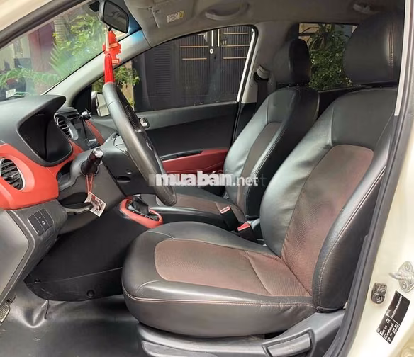 Hyundai i10 2015 1.2 bản đủ Tự động Trắng