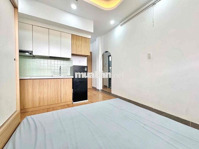 STUDIO MỚI TINH FULL NỘI THẤT XỊN XÒ THOÁNG NGAY NGUYỄN SƠN