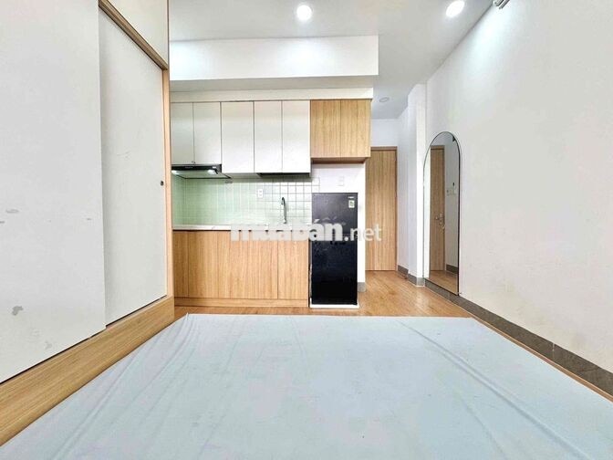 STUDIO MỚI TINH FULL NỘI THẤT XỊN XÒ THOÁNG NGAY NGUYỄN SƠN