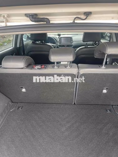 Hyundai Kona Trắng 48.946 km 2.0 đặt biệt