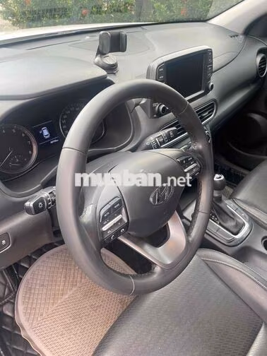 Hyundai Kona Trắng 48.946 km 2.0 đặt biệt