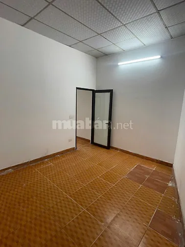 Cho thuê nhà mặt phố 294 đường Ỷ La, phường Dương Nội (Hà Đông) Hà Nội