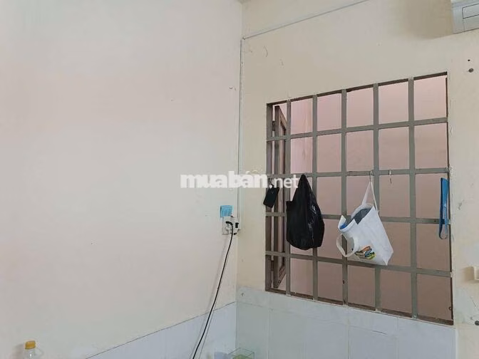 Tìm nam ở ghép phòng 25m² gần Bảy Hiền, Tân Bình