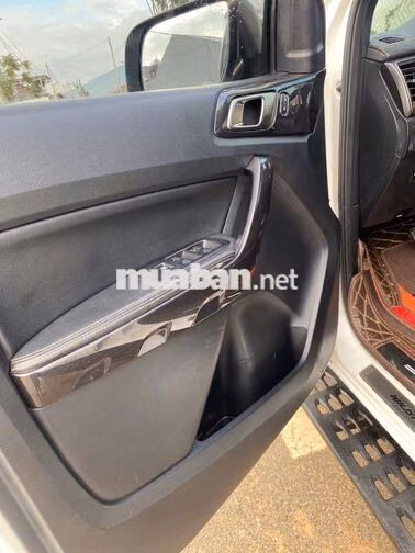 Ford Ranger Wildtrak 2020 Trắng Tự động 90.000 km