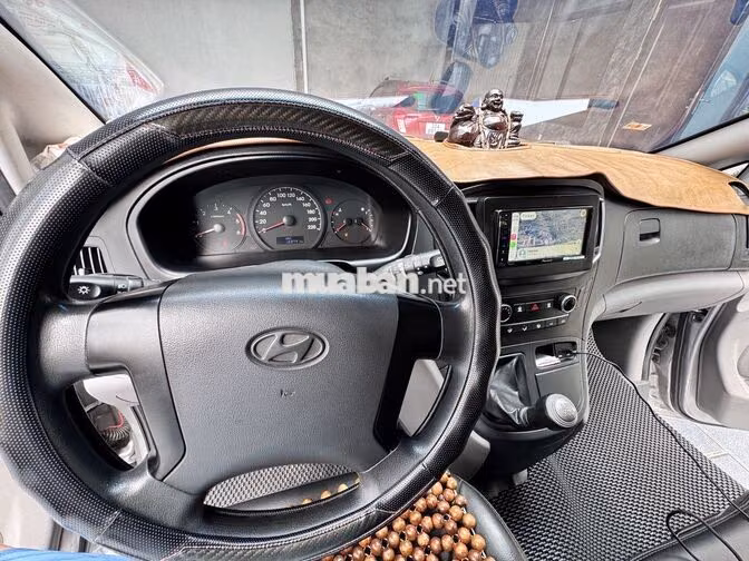 Hyundai Starex 2016 Số sàn Bạc
