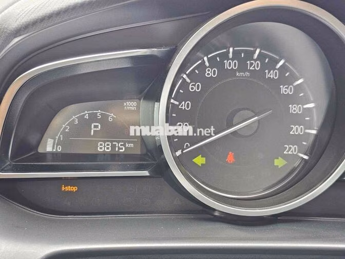 Mazda CX3 Luxury 2025 8000km Trắng