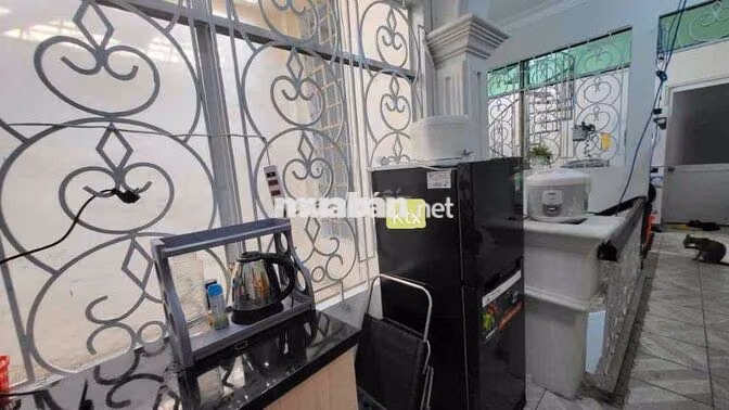 TRỌ bao máy lạnh gần sân bay Tân Sơn Nhất ra vào tự do bằng vân tay