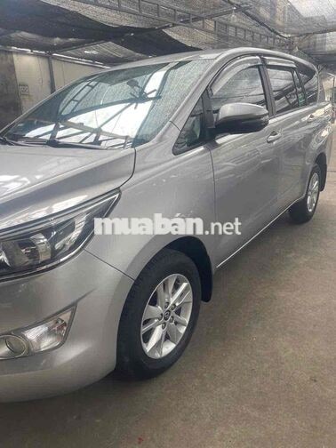 Toyota Fortuner 2011 2 cầu Số tự động Xăng Bạc