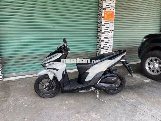 Honda Vario 2024 Xám zin keng bán trả góp