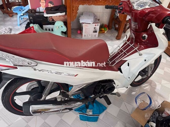 Honda Wave 125i Trắng, Đỏ Xe số