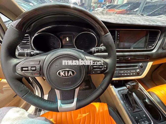 Kia Sedona 2017 Bản full-Máy im ko đổ hơi