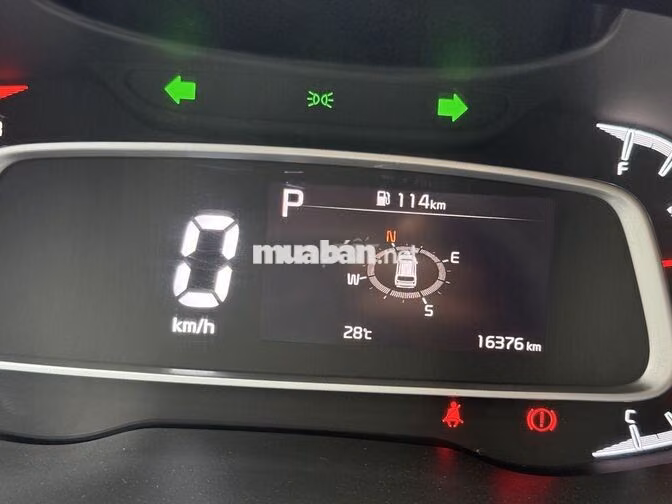 KIA SONET LUXURY 2024 – TRẮNG – ODO 16.000 KM ✅