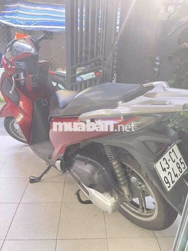 Honda SH 2019 CBS màu đỏ đen
