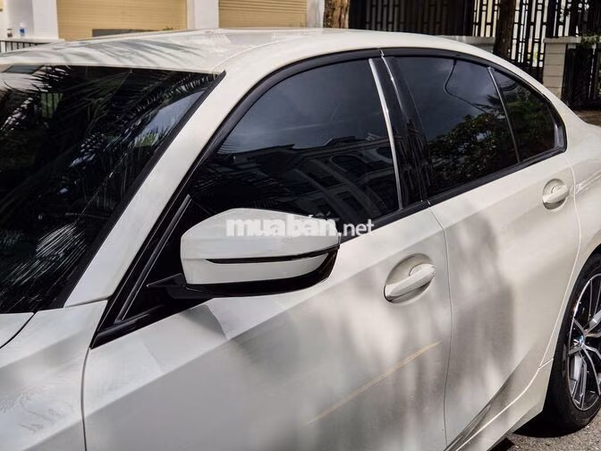 BMW 320i Sportline Model 2024 26.000 miles