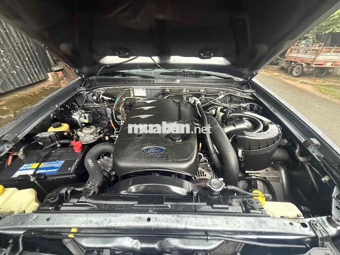 Ford Everest 2009 Tự động Dầu Xám