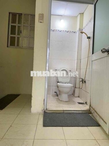 nhà trống dọn vào ỏ trong ngày