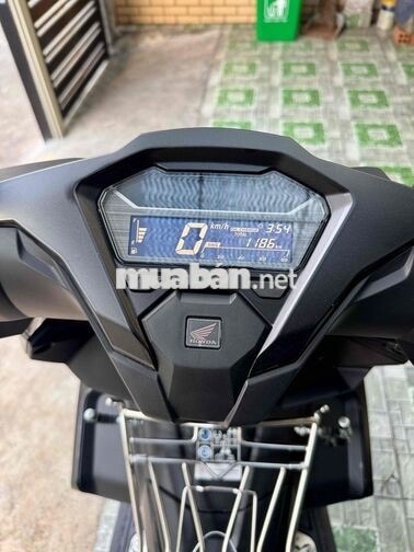 Honda Air Blade 125i 2026 Đen nhám 1186 km