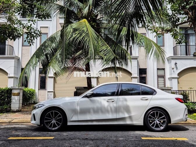 BMW 320i Sportline Model 2024 26.000 miles