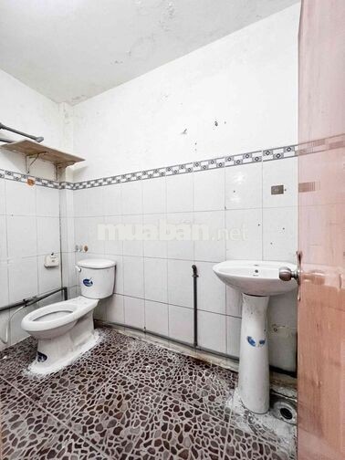 Nhà Cấp 4 : 4x18m (2PN 1WC) Hẻm 4m Cụt. LÊ ĐÌNH CẨN, Tân Tạo. Bình Tân