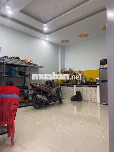 cho thuê nhà đường thới hoà sát kcn sát chợ hẻm 5m nhà mới sạch sẽ