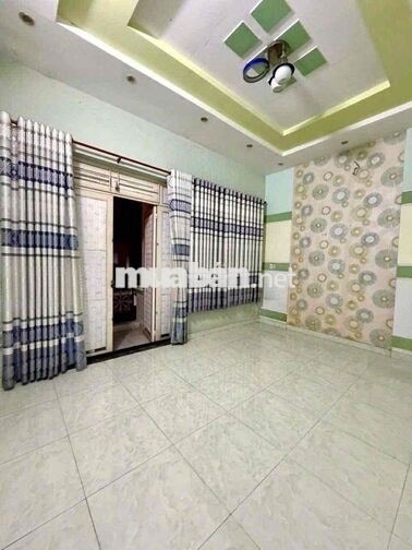 cho thuê nhà bà điểm - Diện tích: 5x16m - Kết cấu: trệt 1 lầu