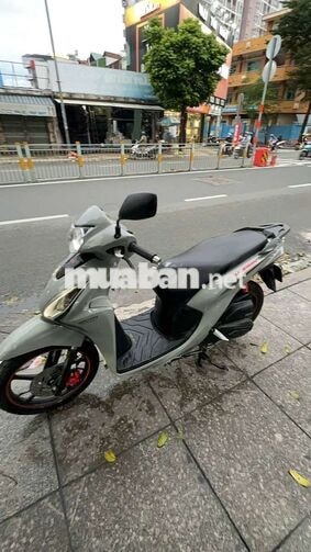 Honda Vision Cao cấp 2024 Xám Đã sử dụng