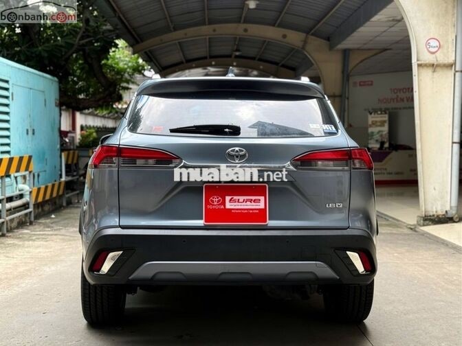 Toyota Corolla Cross 1.8V 2021 - 630 Triệu