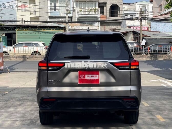Toyota Innova Cross 2.0 CVT 2024 - 795 Triệu