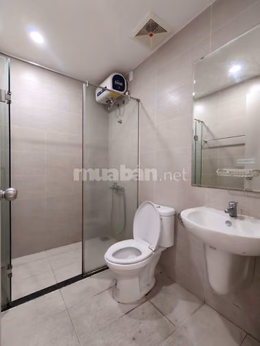Central Plaza- Full NT, nhà mới, 2PN, Giá 14 triêu/th, 73m2 đang trống