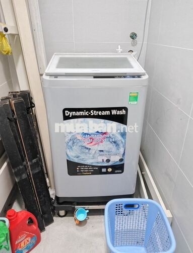 Phòng đẹp thoáng mát có cửa sổ, máy lạnh Daikin, P7, Q8