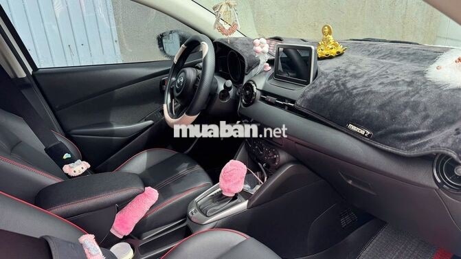 Mazda Mazda 2 Sedan Trắng oder 1000 km Nhập khẩu