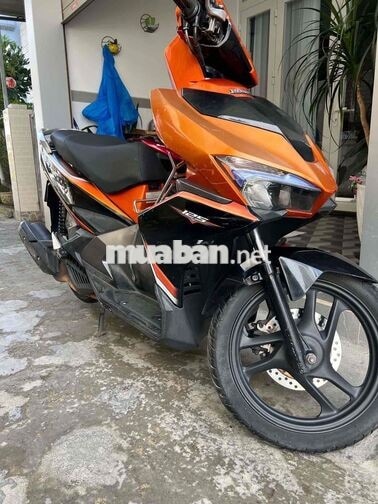 Honda Air Blade 2016 Cam đen