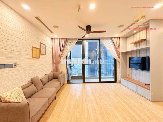 CHO THUÊ 2PN VINHOMES GOLDEN RIVER Q1 – VIEW CITY – 79M² – 27TR  🏡