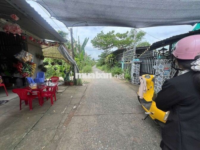Nhà đất gần khu công nghiệp Hòa Phú