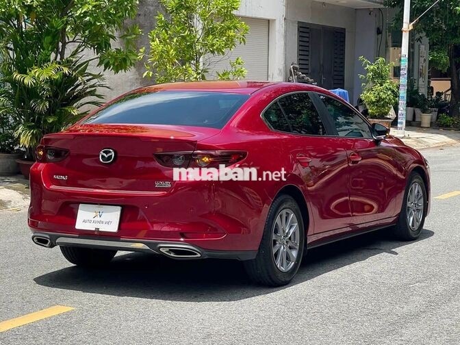 Mazda Mazda 3 1.5AT Luxury 2022 Đỏ 26.000 km