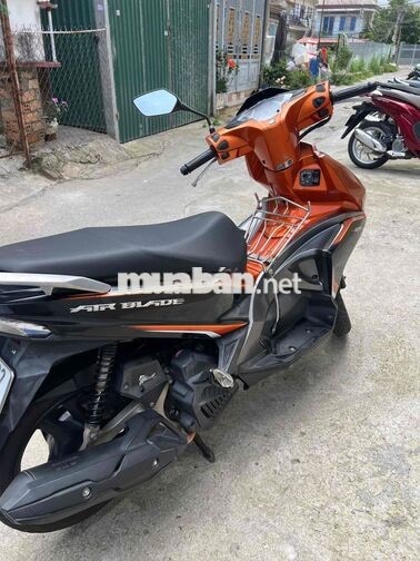 Honda Air Blade 2016 Cam đen