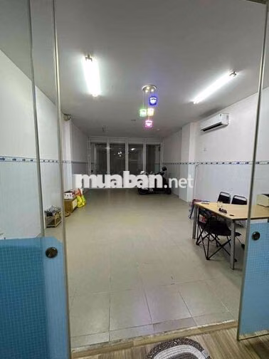 Phòng 16m2 có cửa sổ, ngay chợ Tân Trụ, p15, Tân Bình