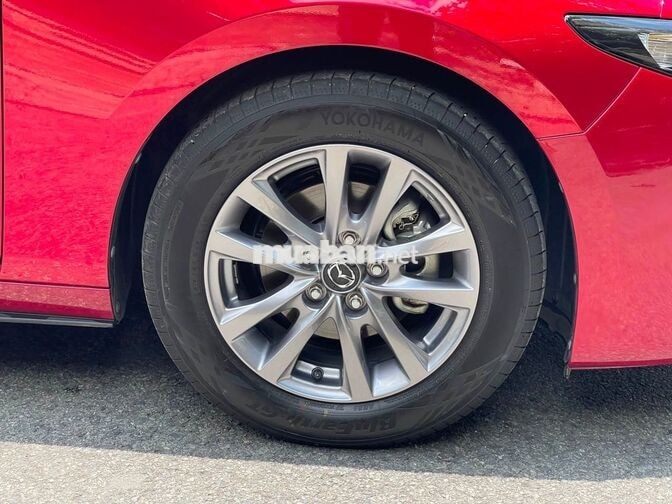 Mazda Mazda 3 1.5AT Luxury 2022 Đỏ 26.000 km