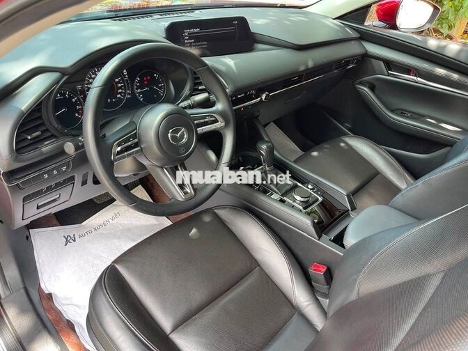 Mazda Mazda 3 1.5AT Luxury 2022 Đỏ 26.000 km