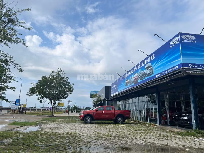 Cần bán biệt thự cao cấp và nhà xưởng cùng mặt bằng kinh doanh