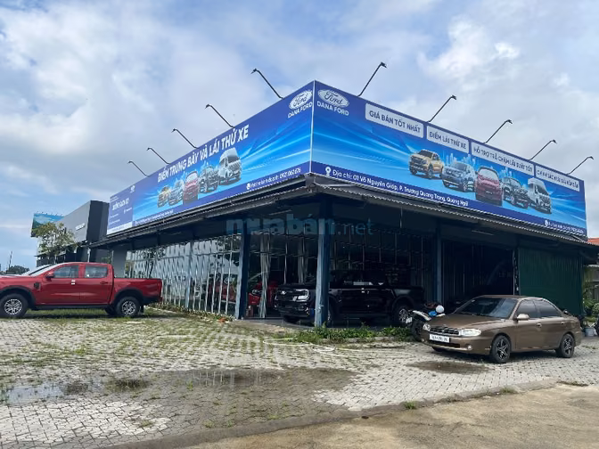 Cần bán biệt thự cao cấp và nhà xưởng cùng mặt bằng kinh doanh