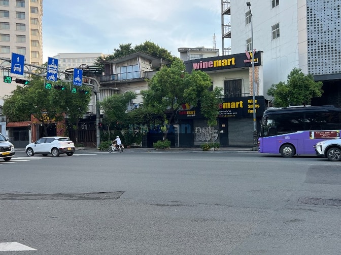 ✨ CHUYỂN NHƯỢNG TÀI SẢN XÂY TOÀ NHÀ VĂN PHÒNG 140 NGUYỄN VĂN TRỖI!!!